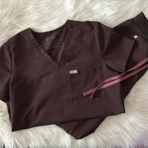 Figs Espresso Scrub Set